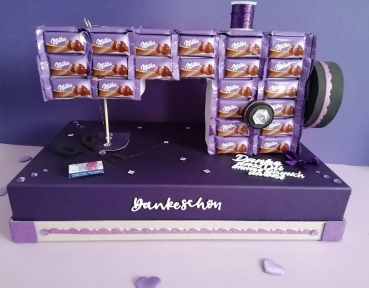 Schokoladen Nähmaschine mit Geschenkbox