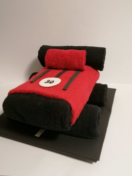 Preview: Rennwagen Handtuchfigur