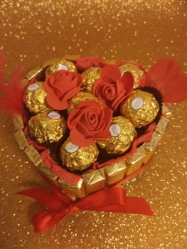 Pralinen Torte Herz Geschenk Valentinstag Muttertag