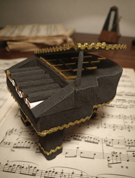 Pralinen Klavier zum Geburtstag