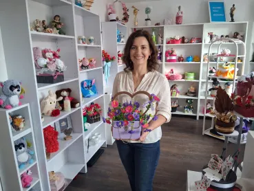 Geschenktasche lila mit Eisen Herz Gastgeschenk