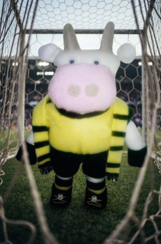 Figur Fußballkuh