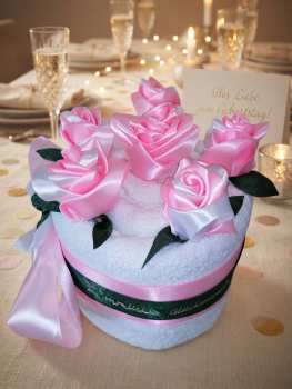 Geburtstags Handtuchtorte für Damen