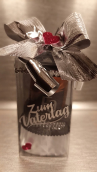 Praktische Vatertags-Geschenkbox für Papa & Opa