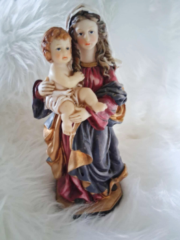 Statue  Madonna mit Kind