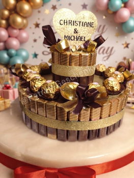 Edle Schokoriegel-Torte für Zwillinge