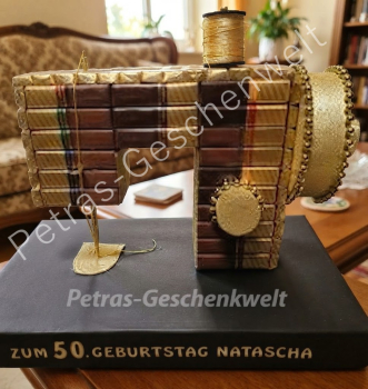 Nähmaschine aus Pralinen zum Geburtstag