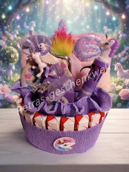 Gast oder Geburtstags Geschenk Schokoriegel Torte für Kinder
