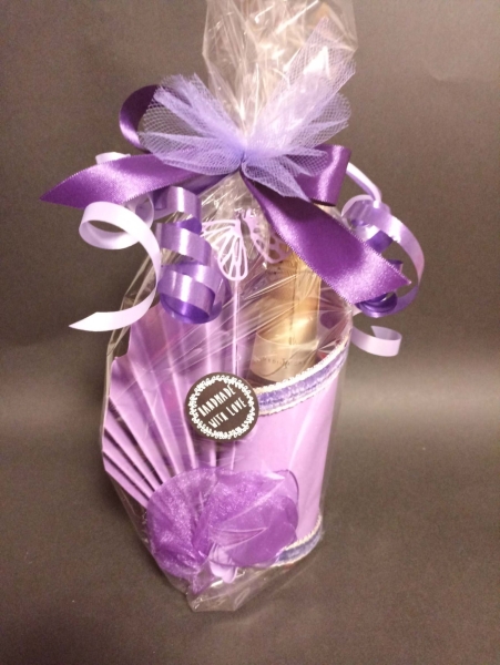 Geschenkschachtel mit kl.Sektflasche