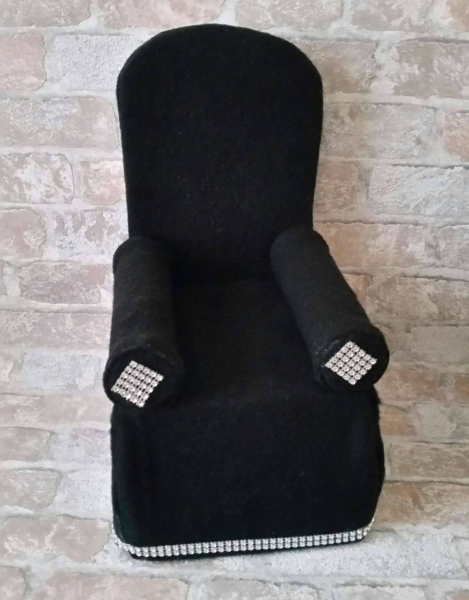 Handtuchfigur Kuh mit Sessel